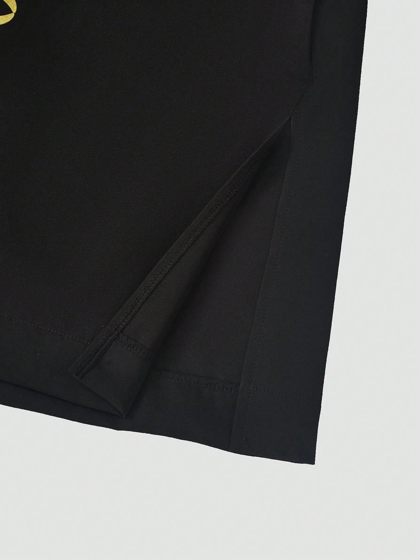 Plus Size Men'S Black Dashiki 2 Pieces Set, Gold Foil Printing, Elastic Waist Pants, Long Sleeve African Clothing, Casual Shirt & Trousers Suit, for Gatherings, Dates, Everyday Wear, Cultural Events, New Arrival