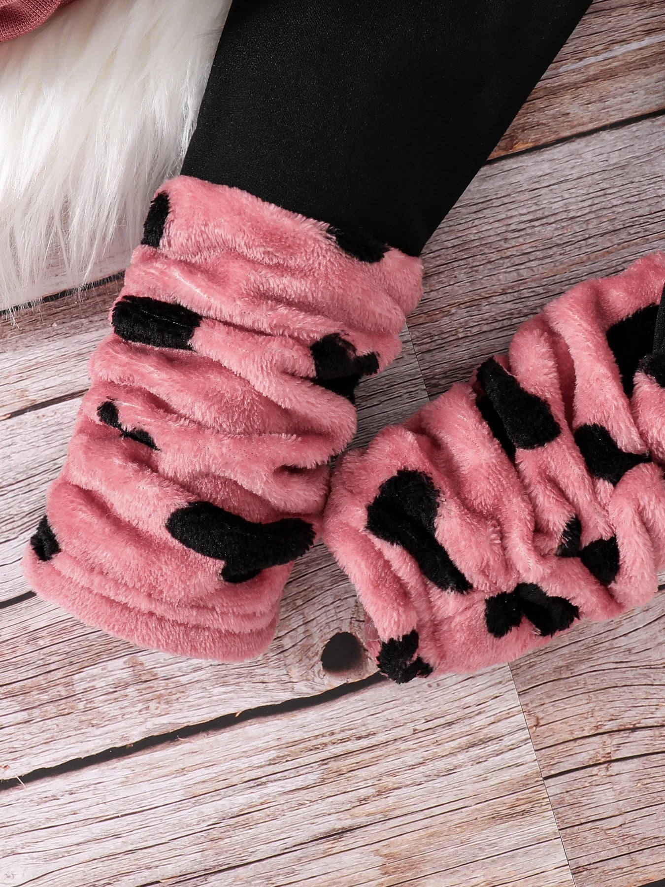 Spring and Winter Girls Fashion Home Casual 2-Piece Micro Stretch Warm Comfortable Love Plush Hooded Top + Stretch Tight Pants