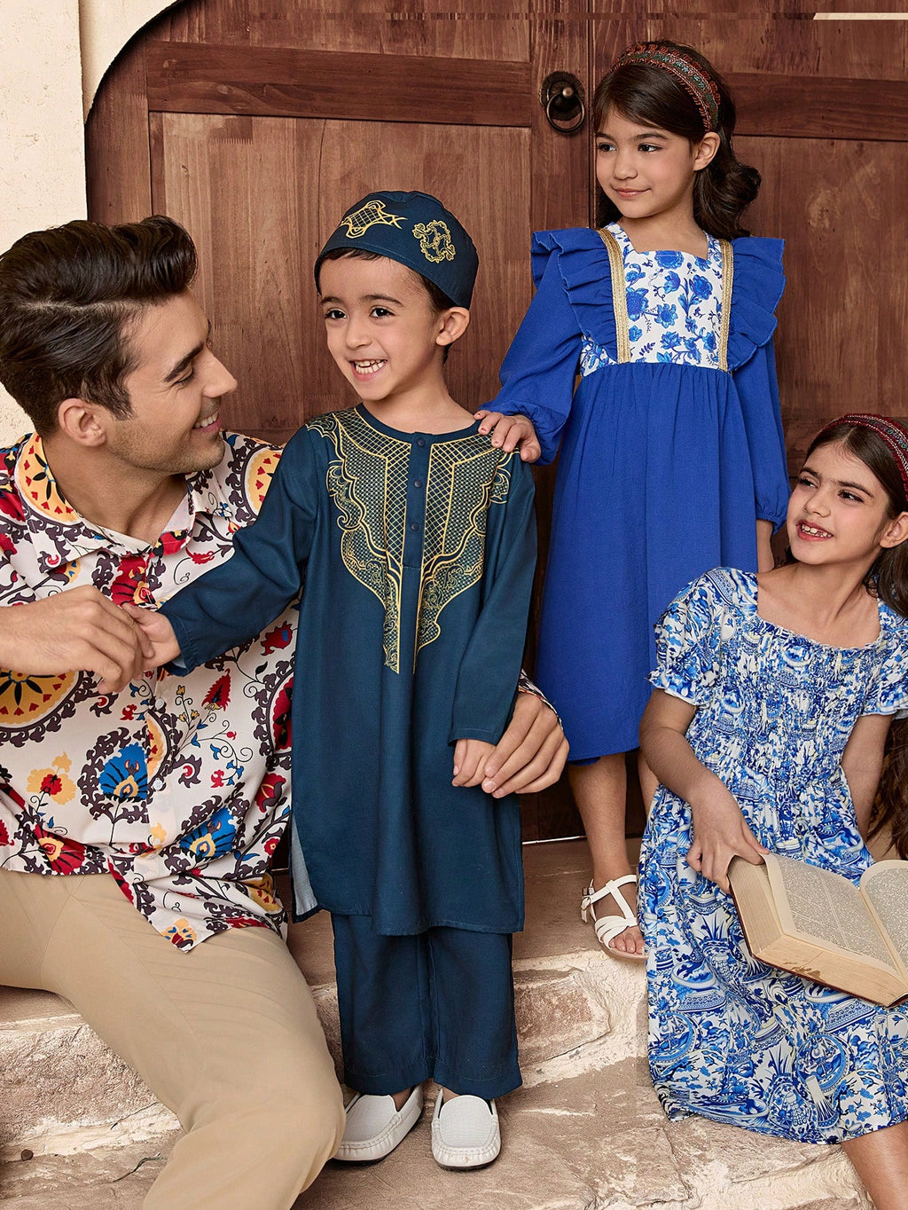 3Pcs/Set Young Boys Pattern Robe, Long Sleeve Top and Pants with Hat, Suitable for Kids Outfits, Back to School, Birthday Parties, Evening Events, Performances, Weddings, Baptisms, School Commencements, Daily Wear, Spring/Summer